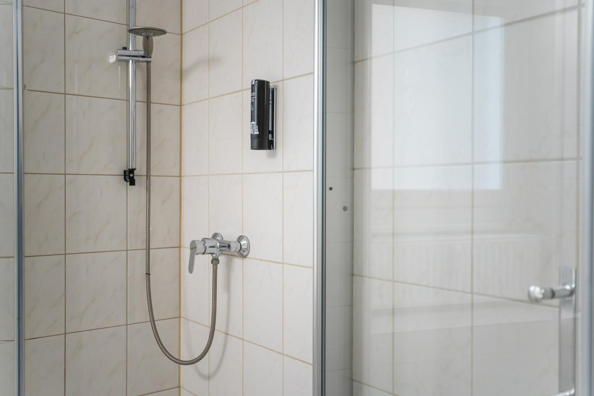 Spacious Family Apartment With 2 Bedrooms Berlin Dış mekan fotoğraf